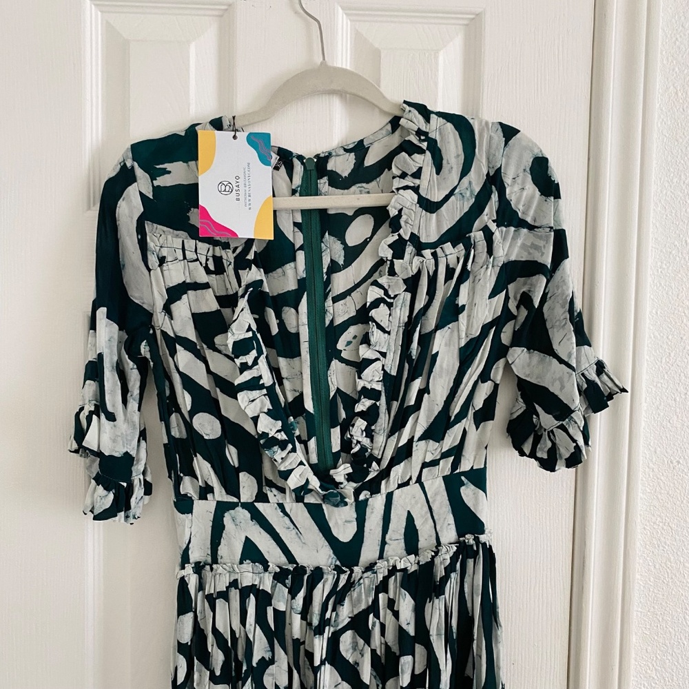 Busayo Tomi Green & White V-Neck High-Low Maxi Dress - Picture 4 of 13